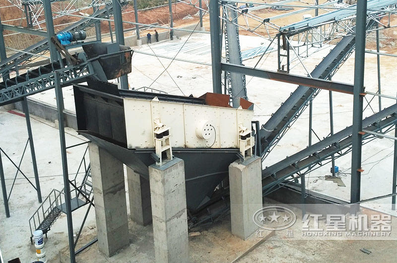 時產100噸-150噸鵝卵石制砂生產線現場圖3