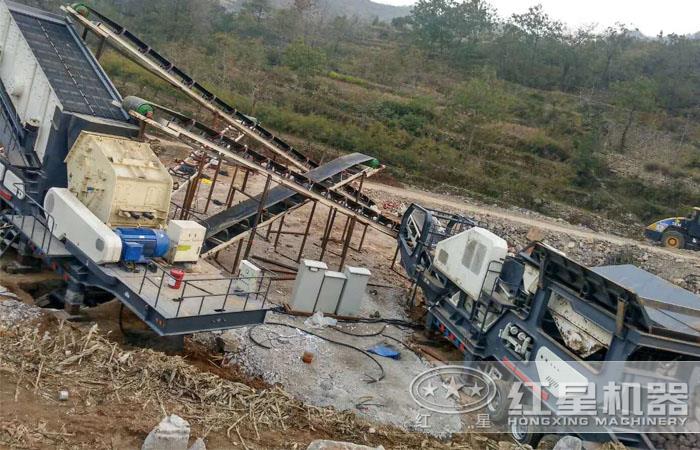 移動鄂式破碎機+反擊式破碎機+振動篩組合，產量大，出料范圍可調