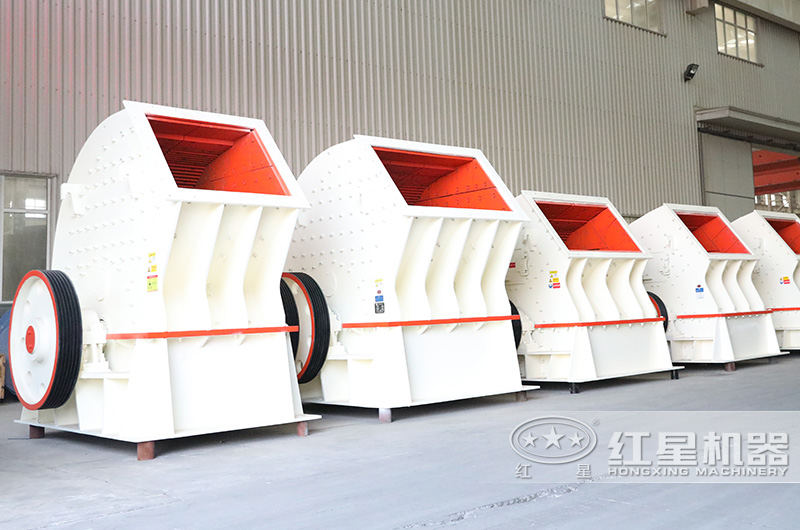 錘式破碎機(jī)，時產(chǎn)可達(dá)3200噸