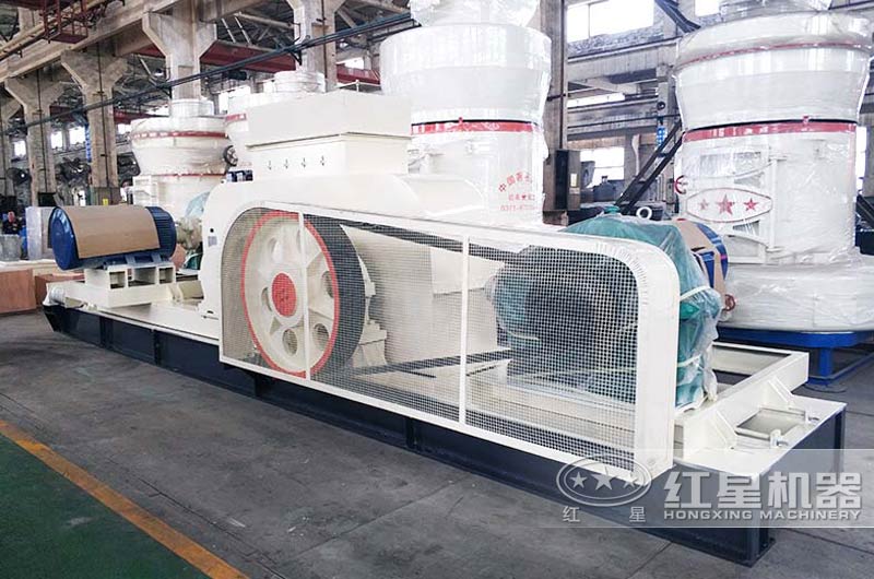 對輥式破碎機，制砂成本低，維修費用少