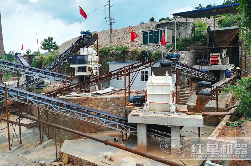 顎破+反擊破+制砂機生產現(xiàn)場圖片