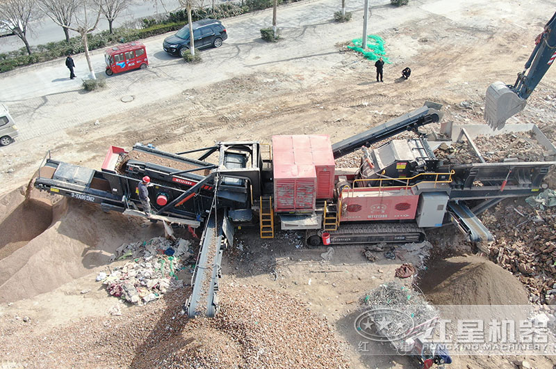 山東濟南建筑垃圾破碎現(xiàn)場