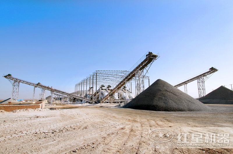 大型砂石破碎加工生產線現場